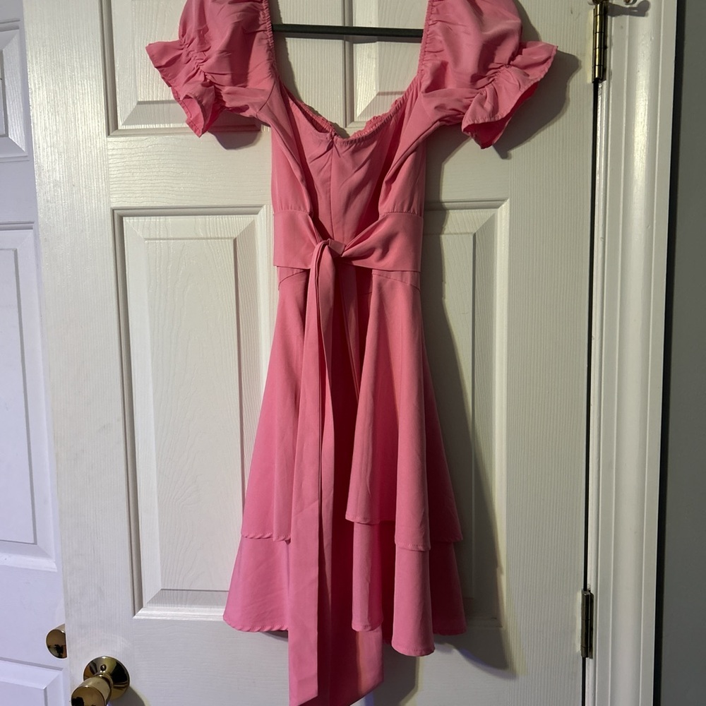 Pink Ruffled Princess Dress (M) 🎀 - Picture 3 of 6